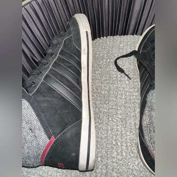 Men’s Adidas Shoes - Picture 8 of 9